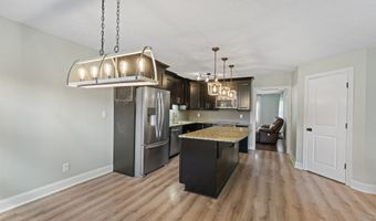 1166 Ledgewood Ln, Avon, IN 46123