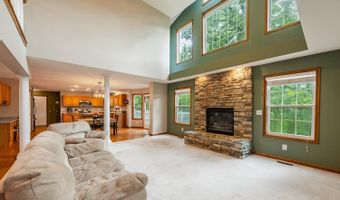 16365 Jeannie Dr, Aurora, IN 47001