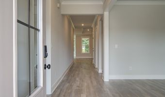 13 Piney Grove Ct, Auburn, GA 30011