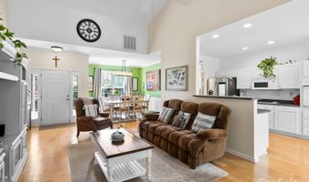 10 Summer Meadow Rd, Arden, NC 28704