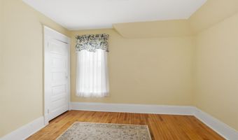 1519 S KERNAN Ave, Appleton, WI 54915