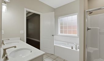 305 NW Palomino St, Bentonville, AR 72712