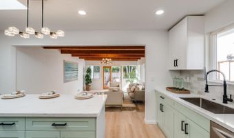 506 Bayview Dr, Aptos, CA 95003