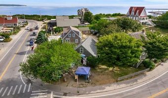 442 Dodge St, Block Island, RI 02807