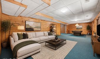 655 Auburn Trl SE, Ada, MI 49301
