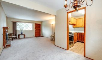 684 Sherwood Dr, Aurora, OH 44202