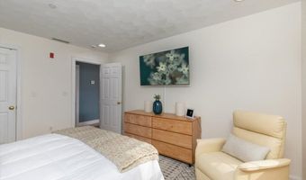 10 Cunningham Ln 204, Billerica, MA 01821