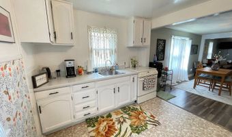 402 S Clark St, Bassett, NE 68714