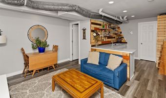 616 NE Pearl Dr, Ankeny, IA 50021