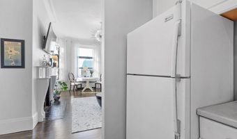 271 Dartmouth St 4H, Boston, MA 02116