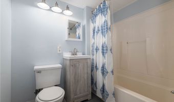 685 Freedom Ave, Akron, OH 44310