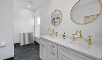 322 E CAPITOL St NE, Washington, DC 20003