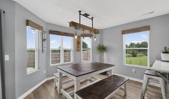 21005 Lawrence 2074, Ash Grove, MO 65604