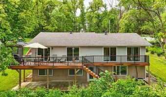 2320 Rice Ridge Ln NE, North Liberty, IA 52317
