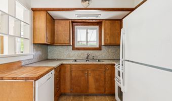 44 Nod Rd, Clinton, CT 06413