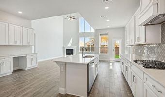 604 Portina Dr, Anna, TX 75409