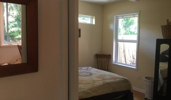 123 Ave L, Apalachicola, FL 32320