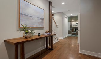 3867 Hawk Crest Rd, Ann Arbor, MI 48103