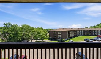 2316 Cromwell Hills Dr 2316, Cromwell, CT 06416