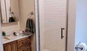 933 E Broadway 3, Boston, MA 02127