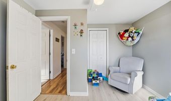 29 Dix Ave, Johnston, RI 02919