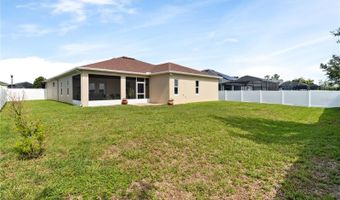 117 WALKERS POINT Dr, Auburndale, FL 33823