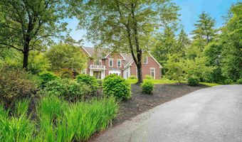 4 Chablis Ct, Bedford, NH 03110