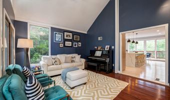 5223 WYOMING Rd, Bethesda, MD 20816