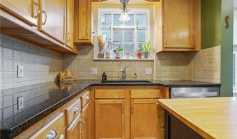 709 Wellesley Ave, Akron, OH 44303