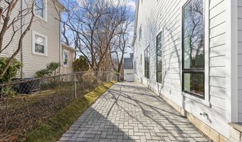 2150 N STAFFORD St, Arlington, VA 22207