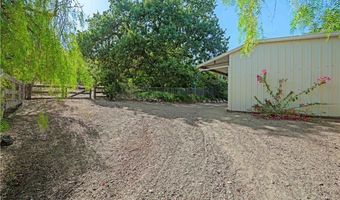 5920 Colodny Dr, Agoura Hills, CA 91301