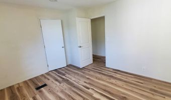 10625 SE 362nd Ave B-7, Boring, OR 97009