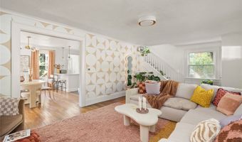 1529 41st St, Des Moines, IA 50311