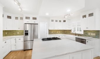 2558 Apple Ridge Ln, Amberley, OH 45236