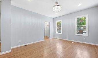 429 KENNEDY Blvd, Bayonne, NJ 07002
