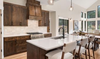 18257 Forestbrook Lp 24, Bend, OR 97707