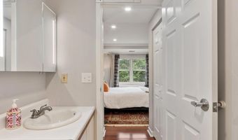 1 Watermill Pl 425, Arlington, MA 02476
