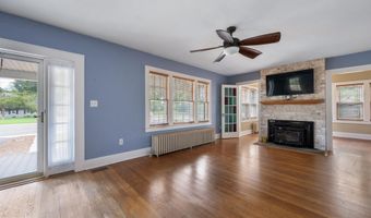 406 W MARKET St, Georgetown, DE 19947