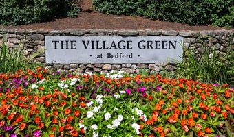 2 Turnberry Cir 113, Bedford, NH 03110