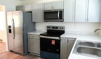 903 McPherson Ave, Alton, IL 62002