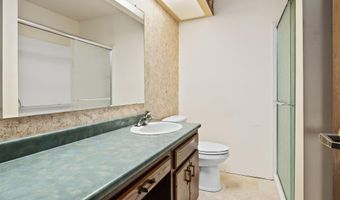 271 N McClellan St 105, Auburn, IN 46706