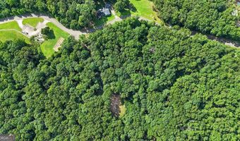 173 Hogan Pond Ln, Ball Ground, GA 30107