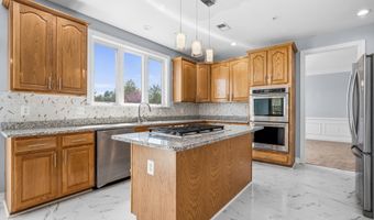14003 LAKE MEADOWS Dr, Bowie, MD 20720