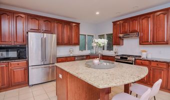 588 Green Rd, Ann Arbor, MI 48105