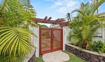 121 Kaha St, Kailua, HI 96734