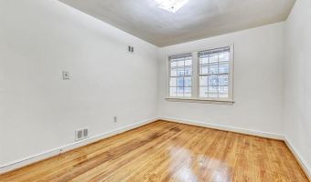 7814 TILBURY St #17, Bethesda, MD 20814