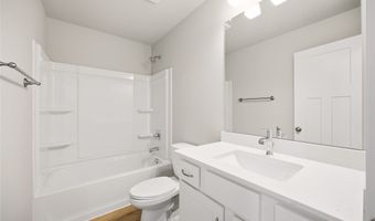 2310 Chan Dr, Adel, IA 50003