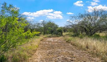 226 Private Rd 3251, Alice, TX 78332