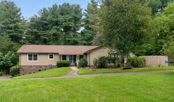 823 Birdie Dr, Abingdon, VA 24211