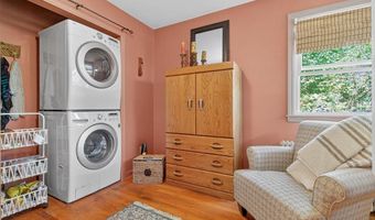 60 Clermont St, Albany, NY 12203
